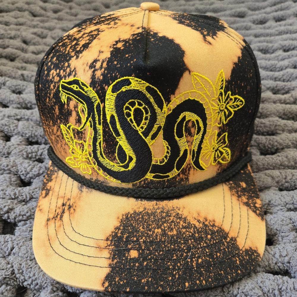 Stuntin Goods Bleach Splatter Embroidered Hat
